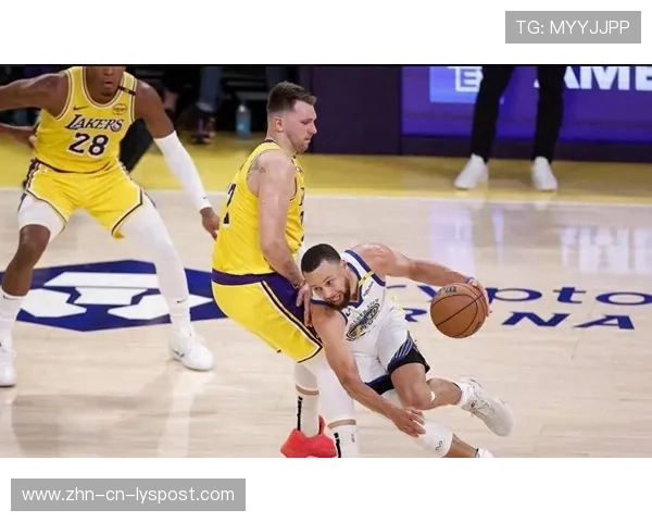 逆境中的闪耀：那些从低谷中奋起的篮球英雄，篮球人的奋斗史